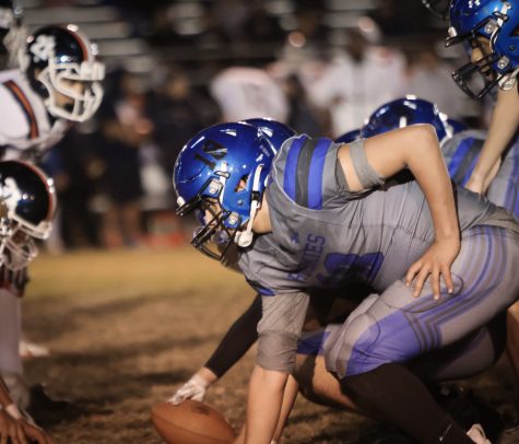 Football Playoffs: Huskies Face off Against Marquez Tonight