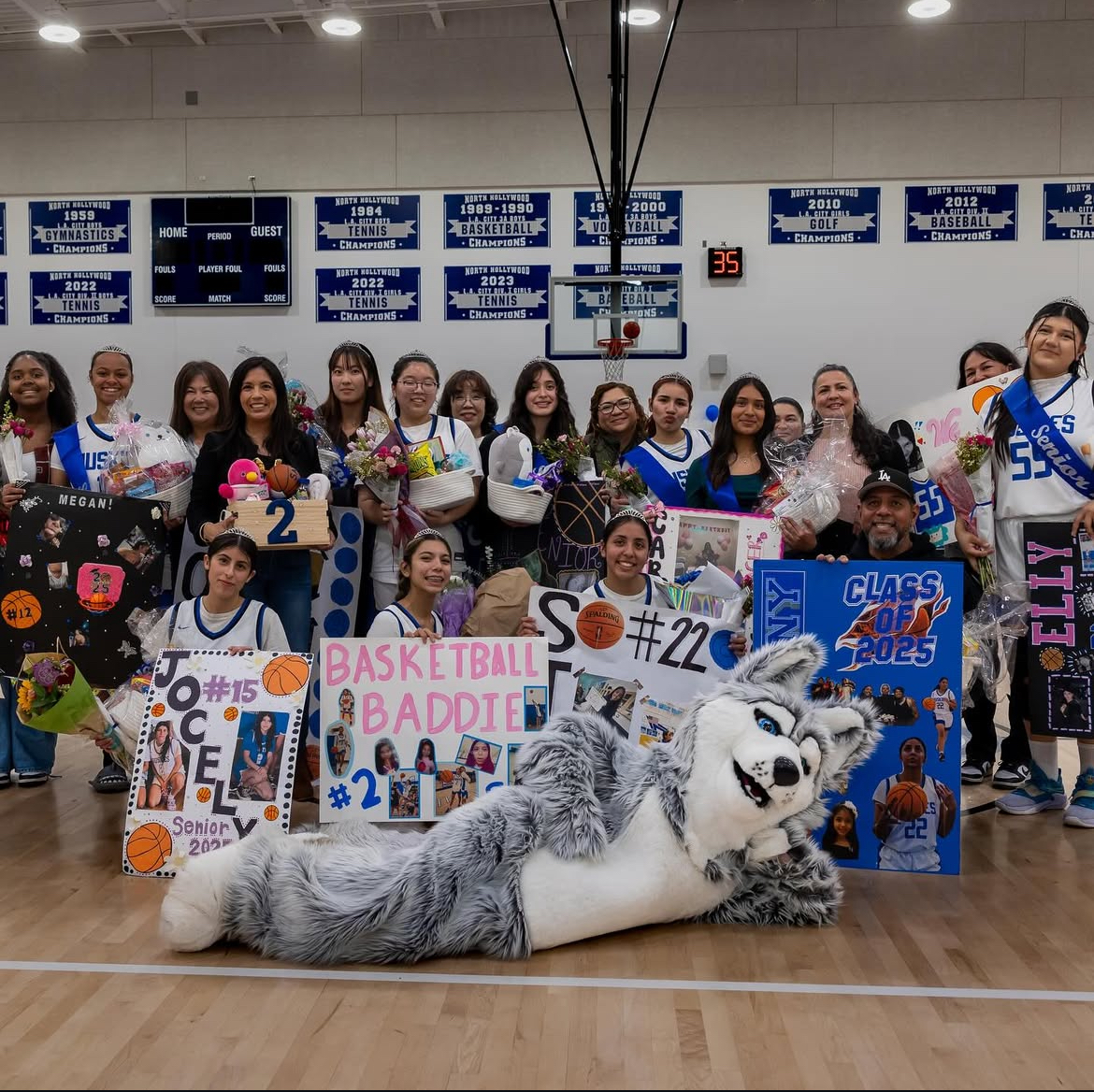 Lady Huskies Senior Night