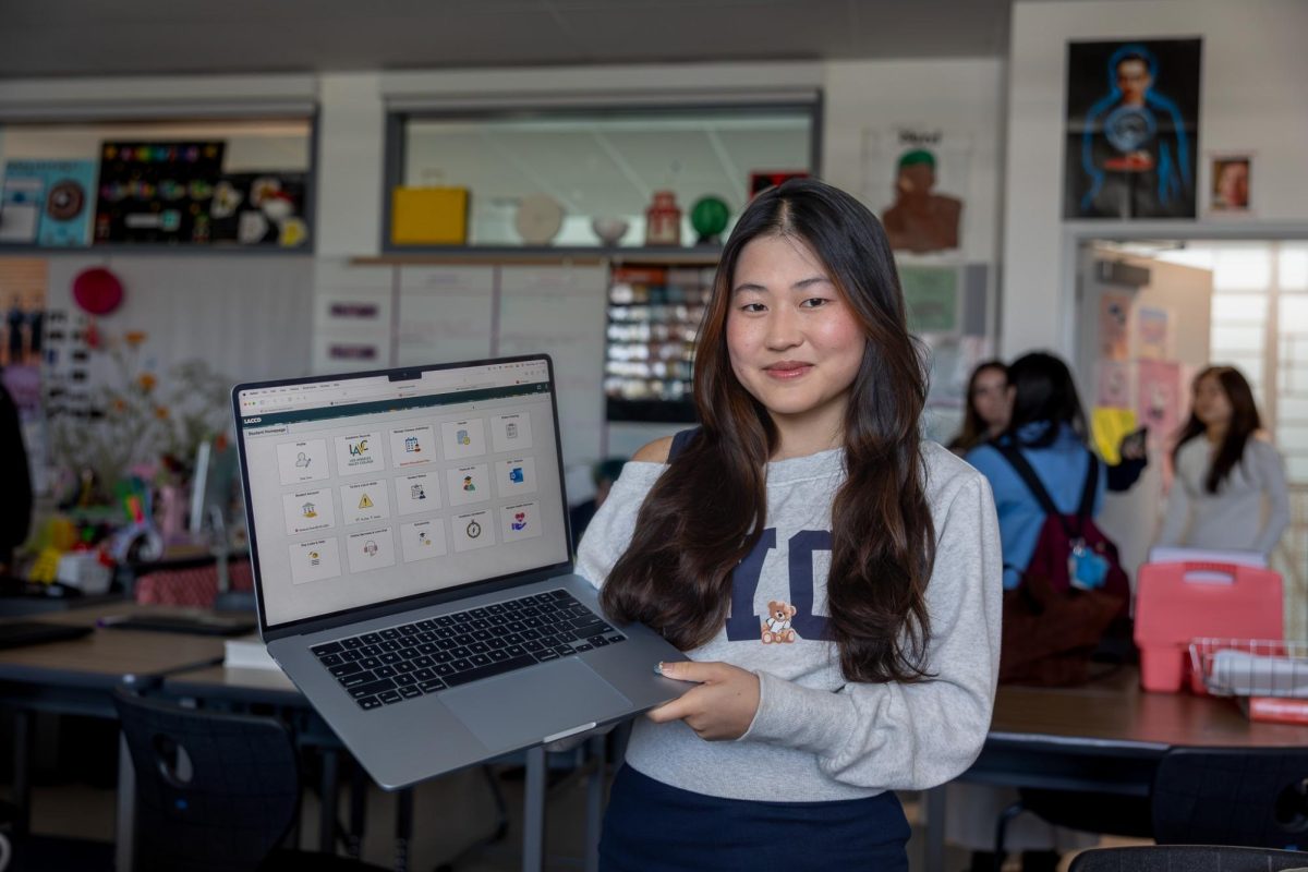 Zora Chou displays her LAVC dual enrollment portal. Her SIS portal is where she can navigate all college enrollment tasks and information. 